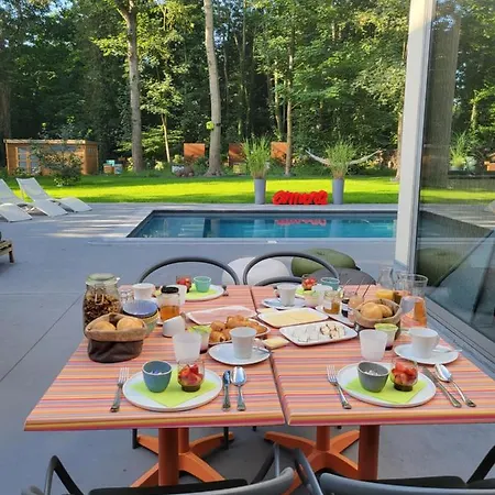 Bed & Breakfast Table Et Particuliere