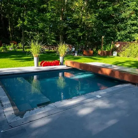 Les Des Lisières D'havré - D'hôtes Bed and breakfast 4*
