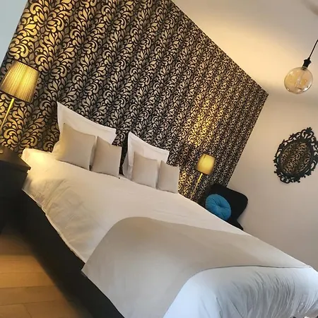 Bed and Breakfast Table Et Particuliere Μον