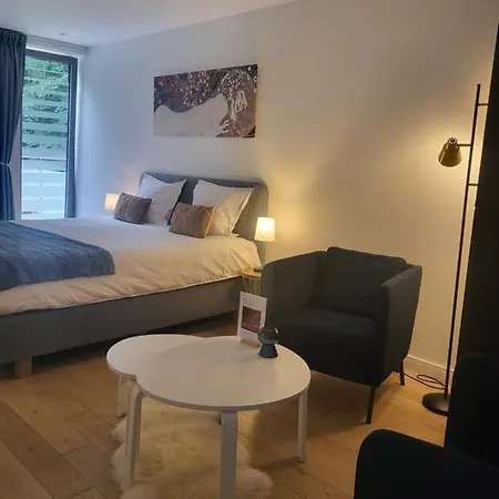 Bed & Breakfast Table Et Particuliere
