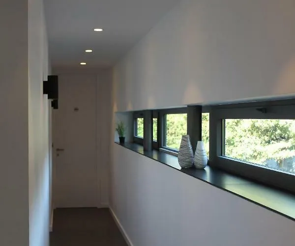 Table Et Particuliere Bed & Breakfast